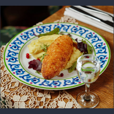 Chicken Kiev (Garlic Butter), Mash & Gravy